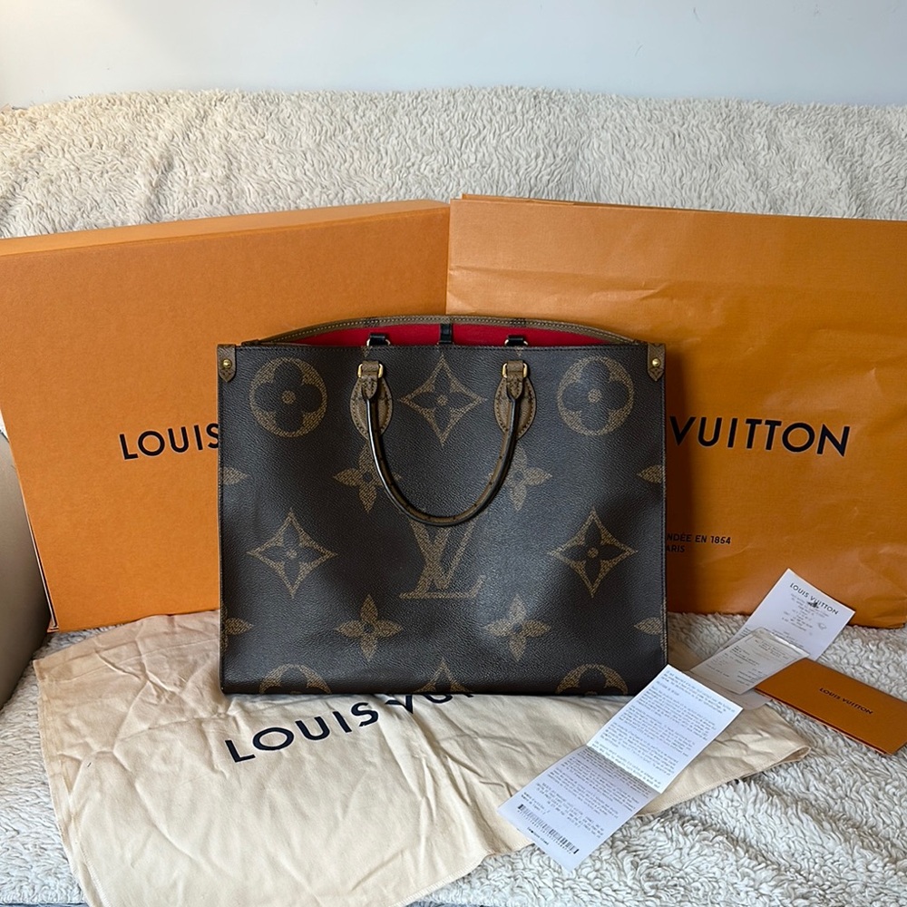 Louis Vuitton OnTheGo GM Monogram Tote with Original Reciept
